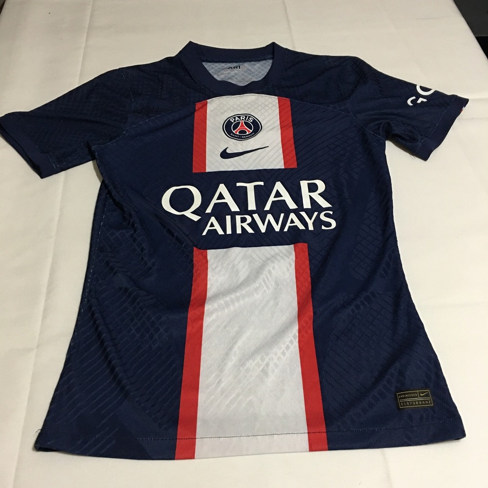Nike Paris Saint-Germain Soccer Jersey Mens Medium Navy Blue Qatar Airways GOAT